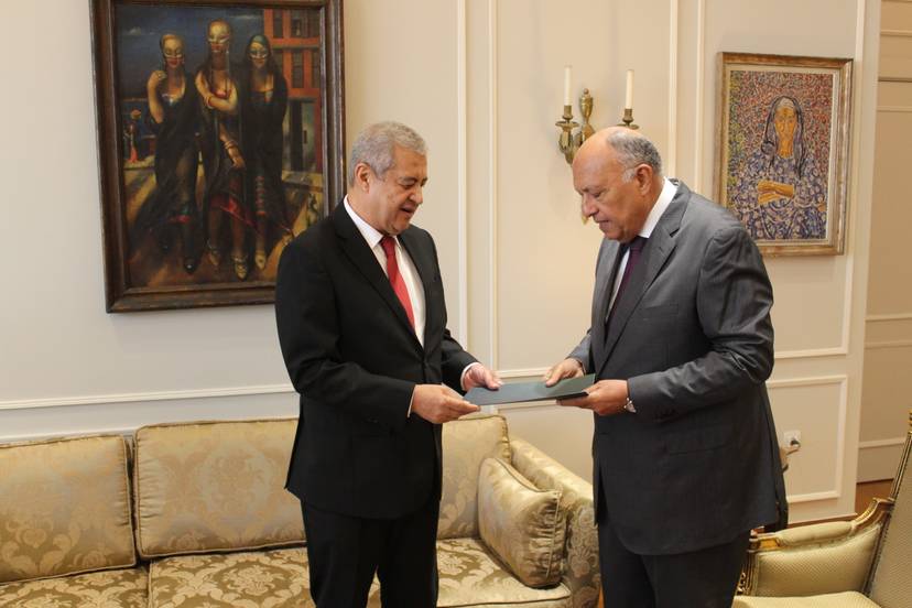 His Excellency Ambassador Hassan Rabhi presents a copy of his credentials to His Excellency the Egyptian Minister of Foreign Affairs