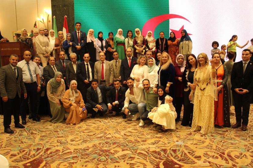 The Algerian Embassy in Cairo commemorated the 62nd Independence and Youth Day in the presence of approximately 500 members of the national community residing in Egypt.